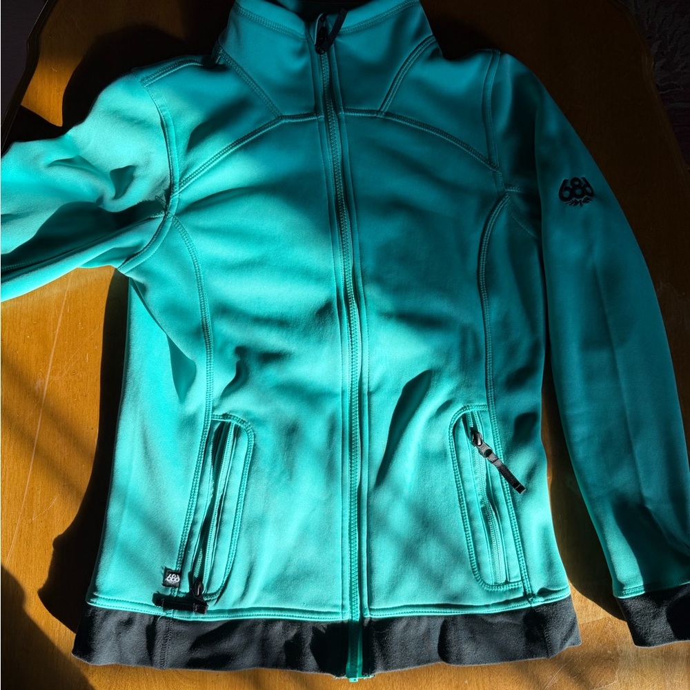 686 Women's Aqua Ski jacket